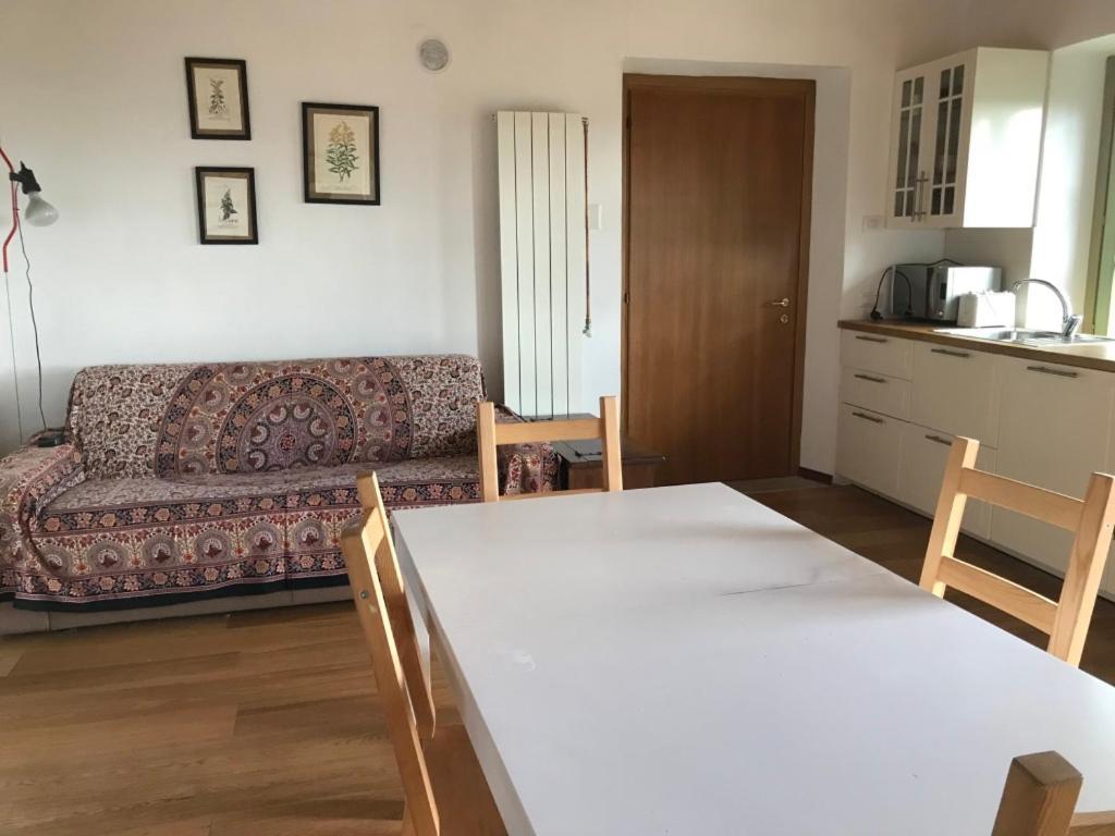 Appartamento La Camelia Ameno Room photo